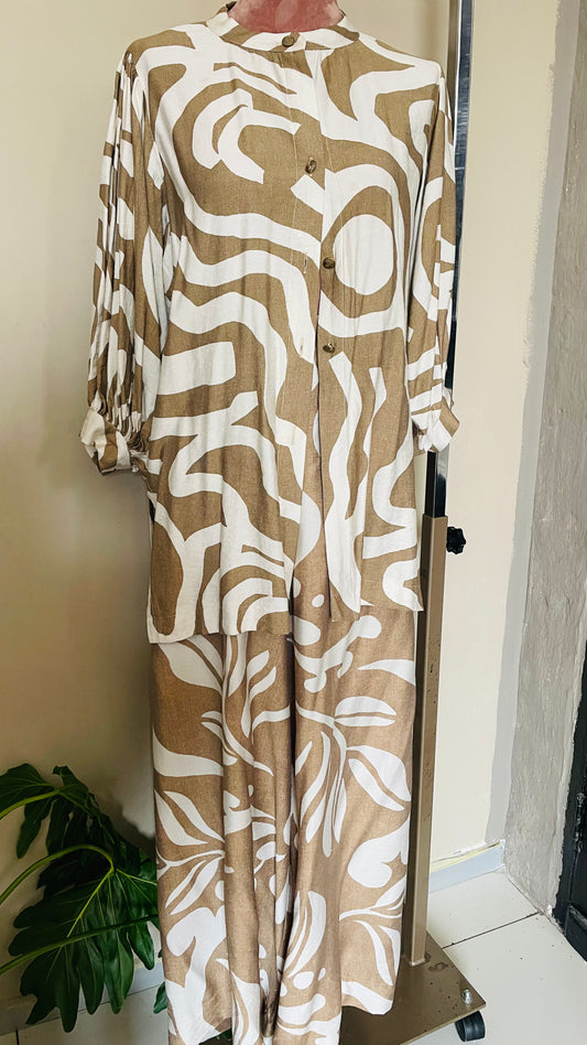 The Nina Earth-Tone Set – Shirt + Pants