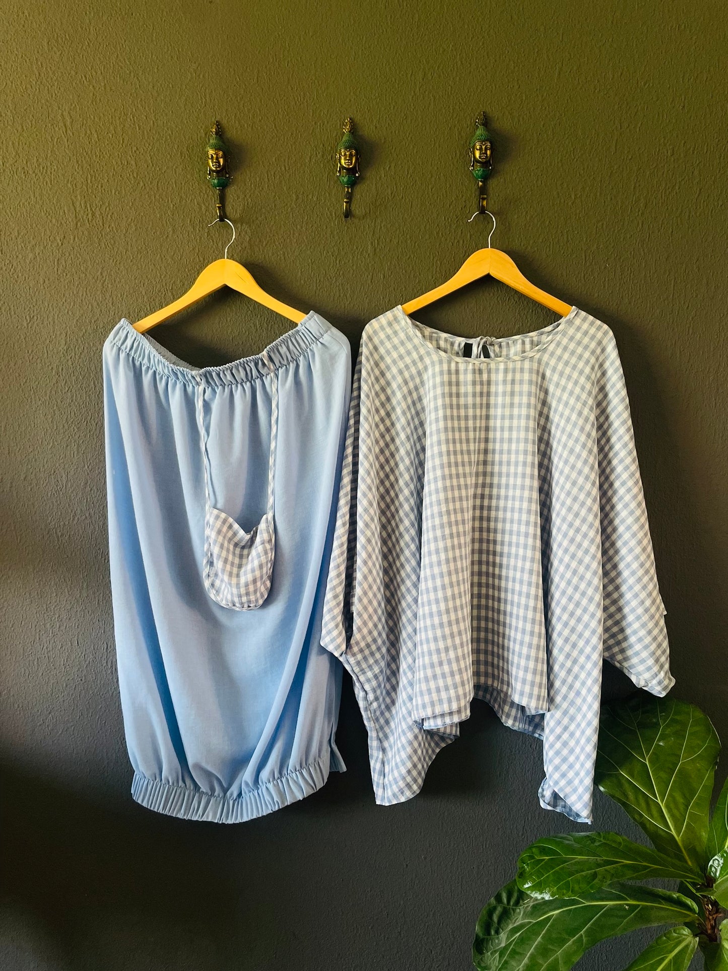 Gingham Elegance Set