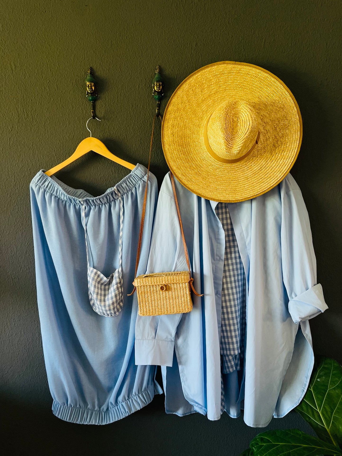 Gingham Elegance Set